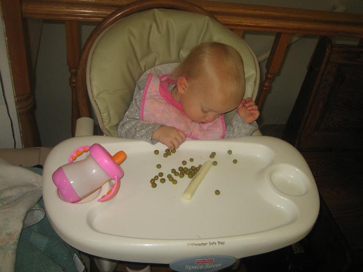 IMG_3577.JPG - oops, Natalie passed out while eating