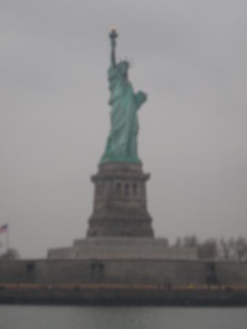 P1170023.JPG - the Statue of Liberty