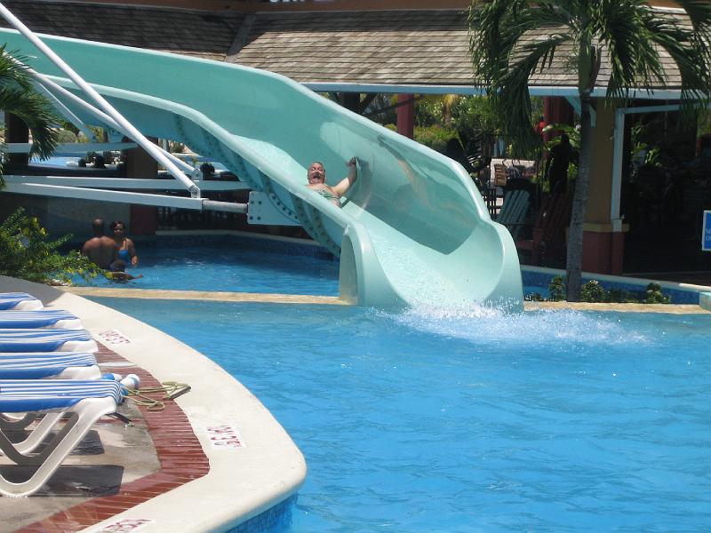 IMG_3213.JPG - me (Mike) on the slide